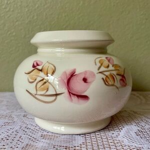 Small candlestick holder